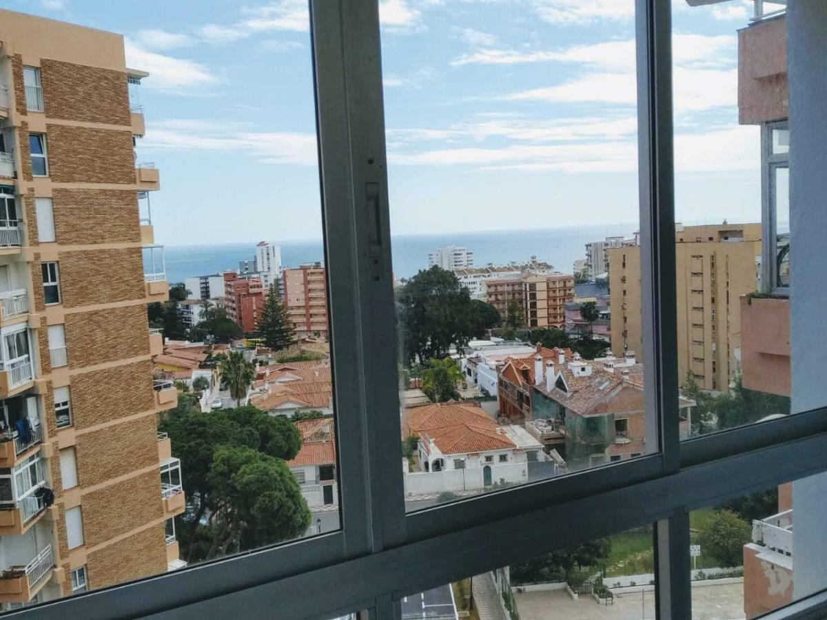 Benalmadena Piscis Sun & Beach Apartment Exterior photo