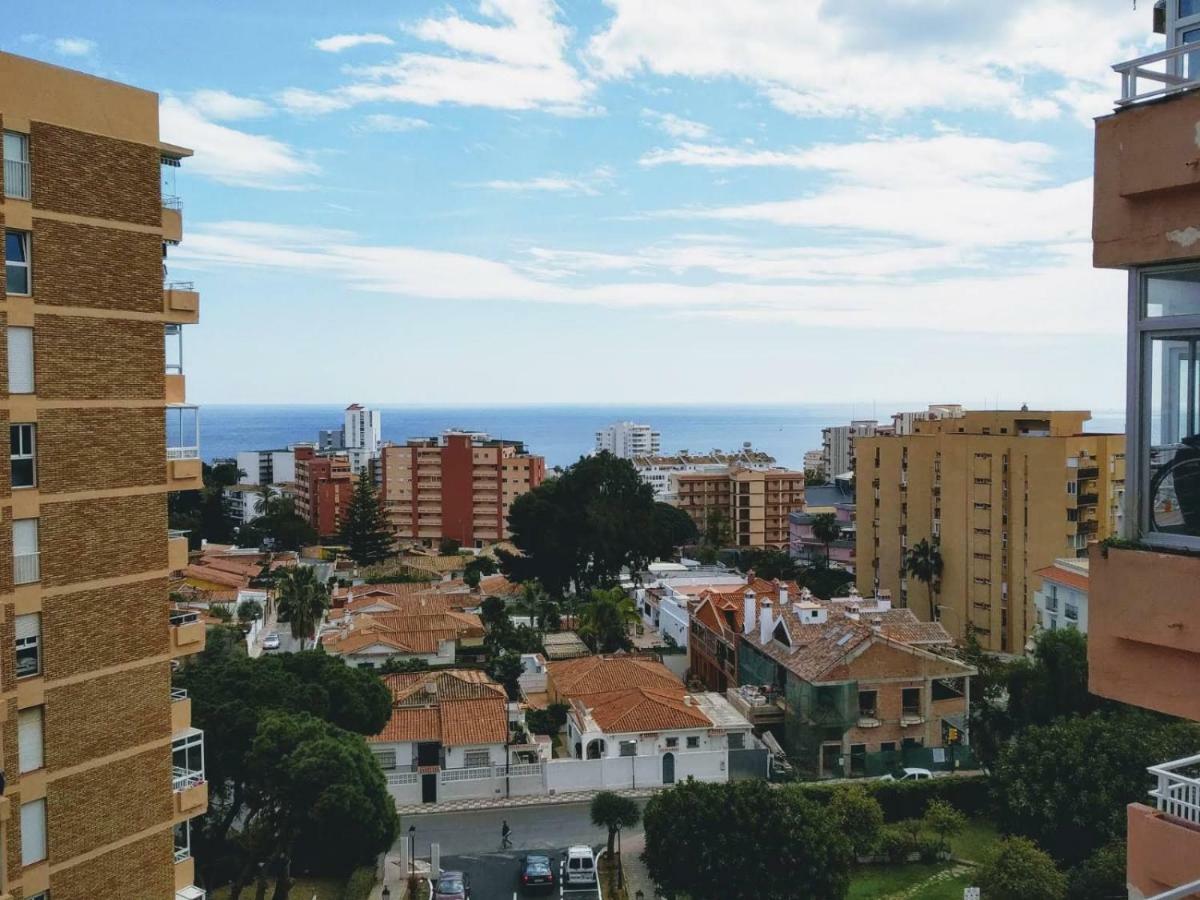 Benalmadena Piscis Sun & Beach Apartment Exterior photo